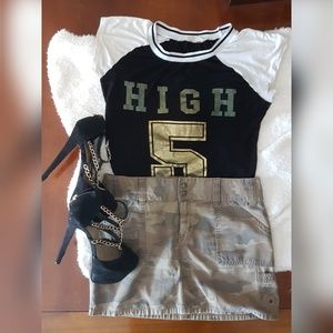 Old Navy Green Camo Mini Skirt size 4